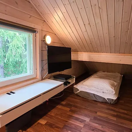 - 10 Hloe, Himos Laensihuippu Jamsa