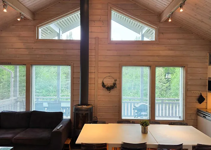 - 10 Hloe, Himos Laensihuippu * Jämsä