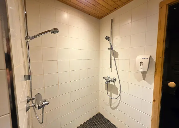 - 10 Hloe, Himos Laensihuippu Villa Jämsä